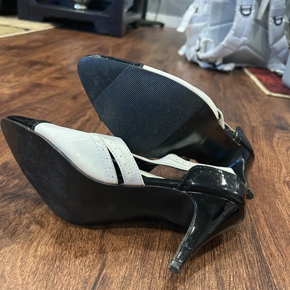 Michael Jackson Memorabilia - Picture 14 of 15